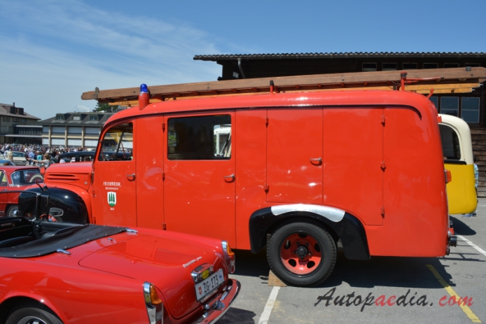 Ford truck 1947 (fire engine), left side view