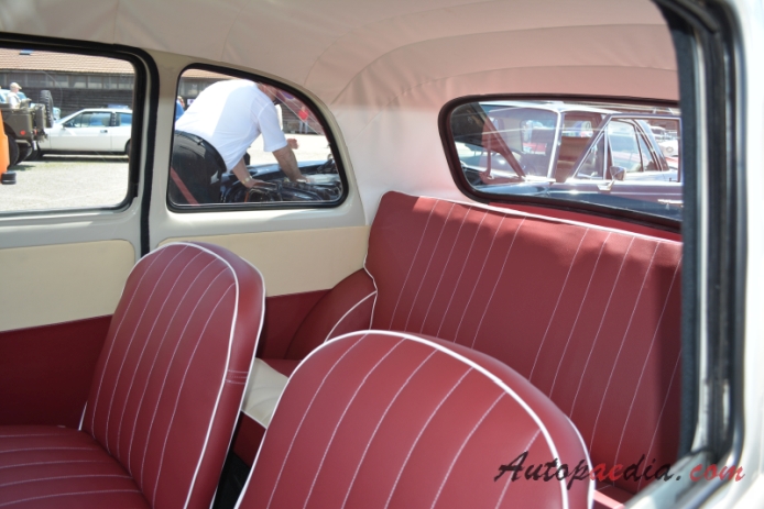 Ford Anglia 3rd generation 1953-1959 (1954 101E saloon 2d), interior