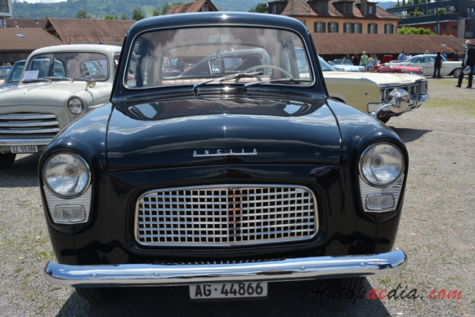 Ford Anglia 3rd generation 1953-1959 (1958 100E saloon 2d), front view