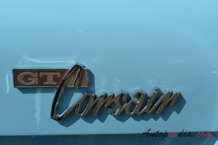 Ford Corsair 1964-1970 (1964 Consul Corsair 1500GT saloon 2d), rear emblem  