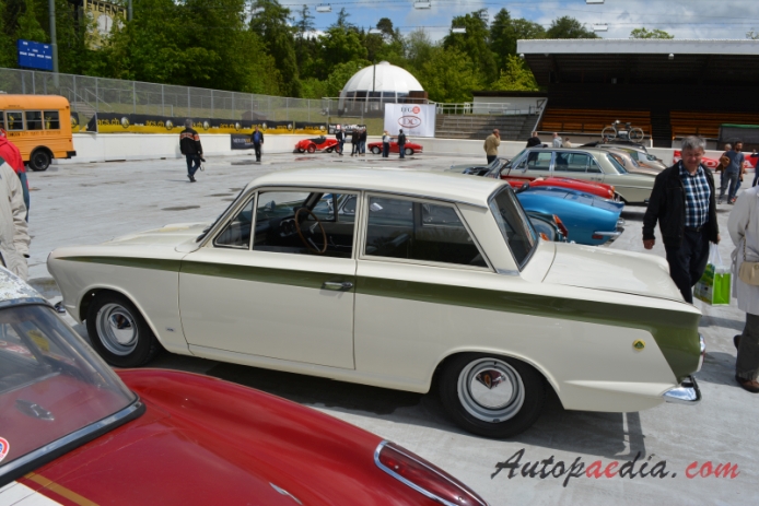Ford Cortina Mk I 1962-1966 (1962-1964 Mk Ia Lotus Cortina sedan 2d), left side view