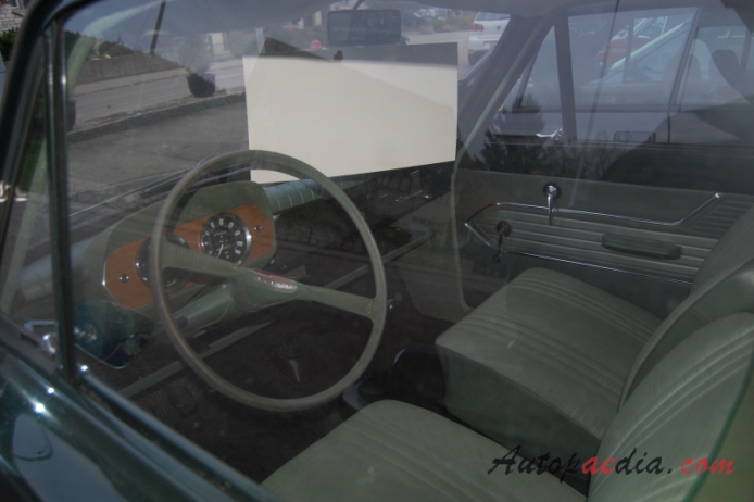 Ford Cortina Mk I 1962-1966 (1964 Mk Ia Consul Cortina sedan 4d), interior