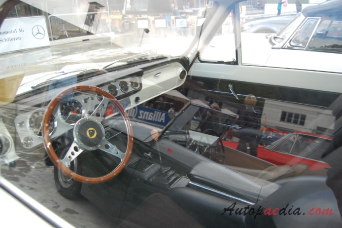 Ford Cortina Mk I 1962-1966 (1966 Mk Ib Lotus Cortina sedan 2d), interior
