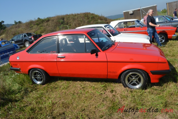 Ford Escort MkII 1974-1980 (1980 Ford Escort RS 2000 sedan 2d), right side view