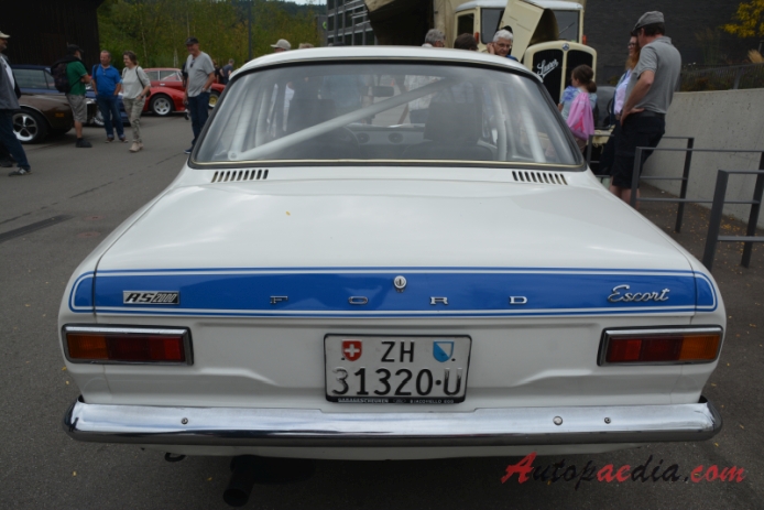 Ford Escort MkI 1967-1974 (1972-1974 Ford Escort RS 2000 sedan 2d), tył