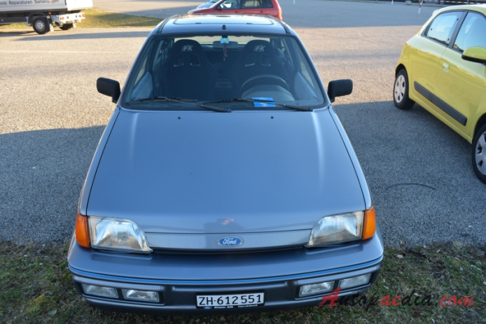 Ford Fiesta Mk III 1989-1996 (1989-1993 Ford Fiesta XR2i hatchback 2d), front view
