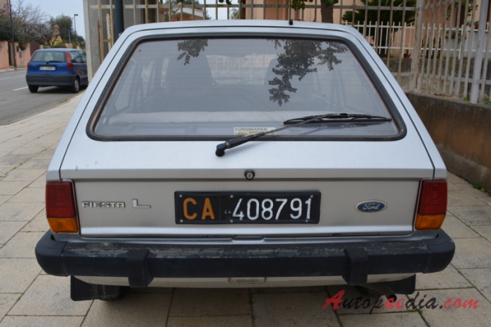 Ford Fiesta Mk I 1976-1983 (1981-1983 L hatchback 3d), tył