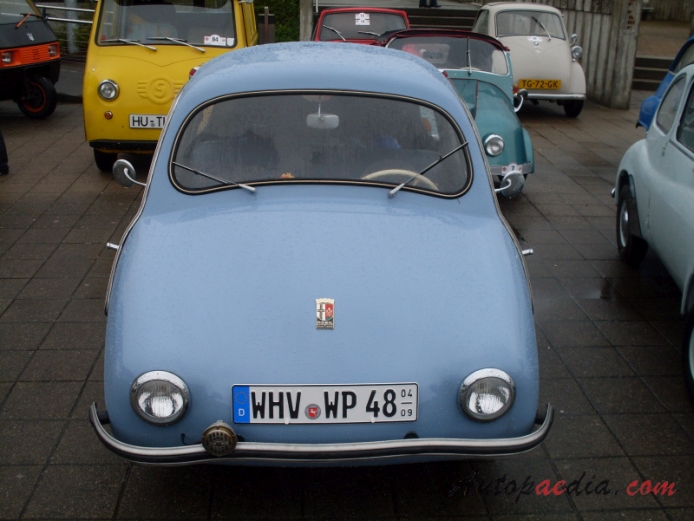 Fuldamobil 1950-1969 (1955 S1 NWF), front view