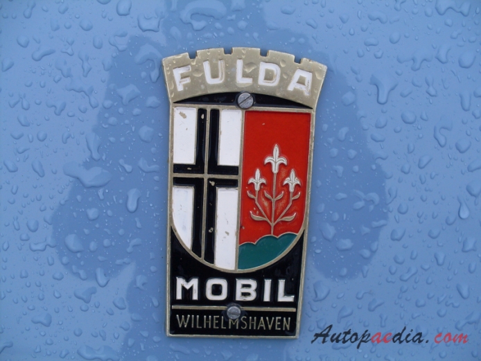 Fuldamobil 1950-1969 (1955 S1 NWF), front emblem  