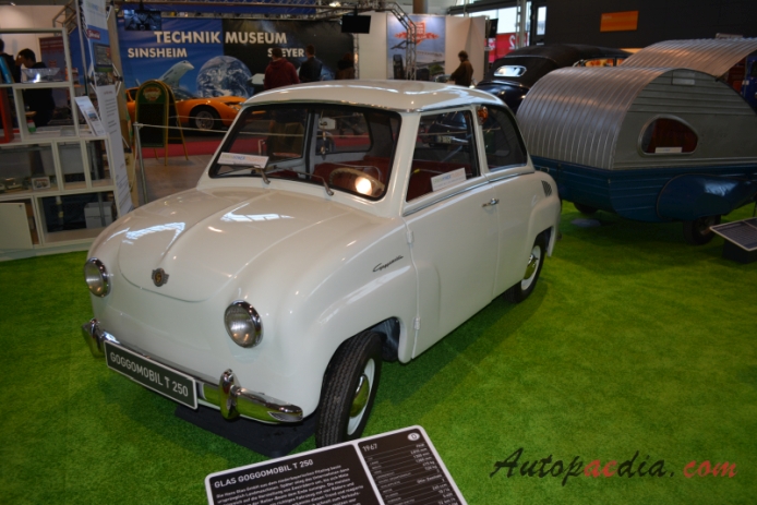 Glas Goggomobil T 1955-1969 (1967 250), lewy przód