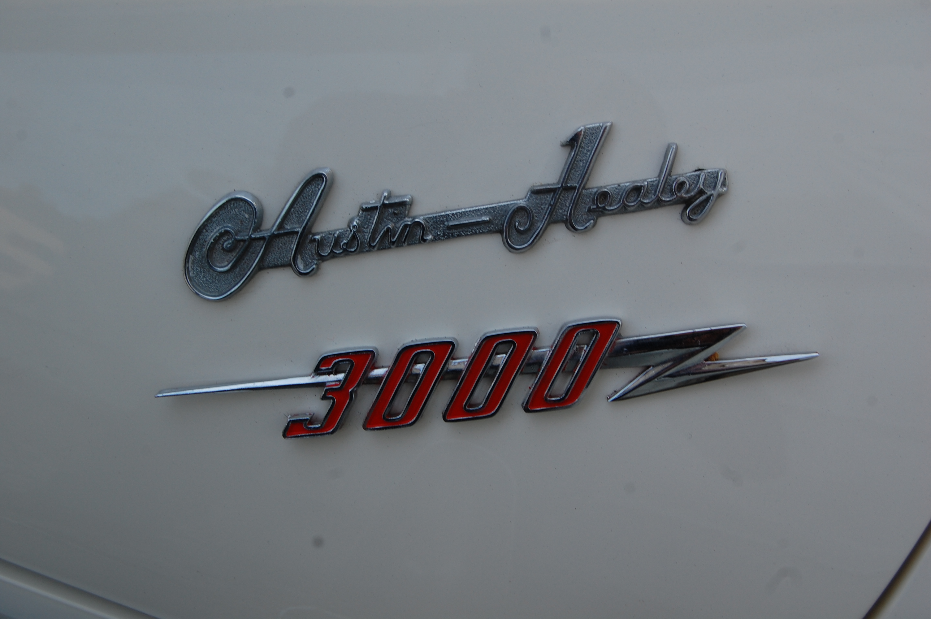 Austin-Healey 3000 Mk I 1959-1961 (1959 BN7), emblemat tył 