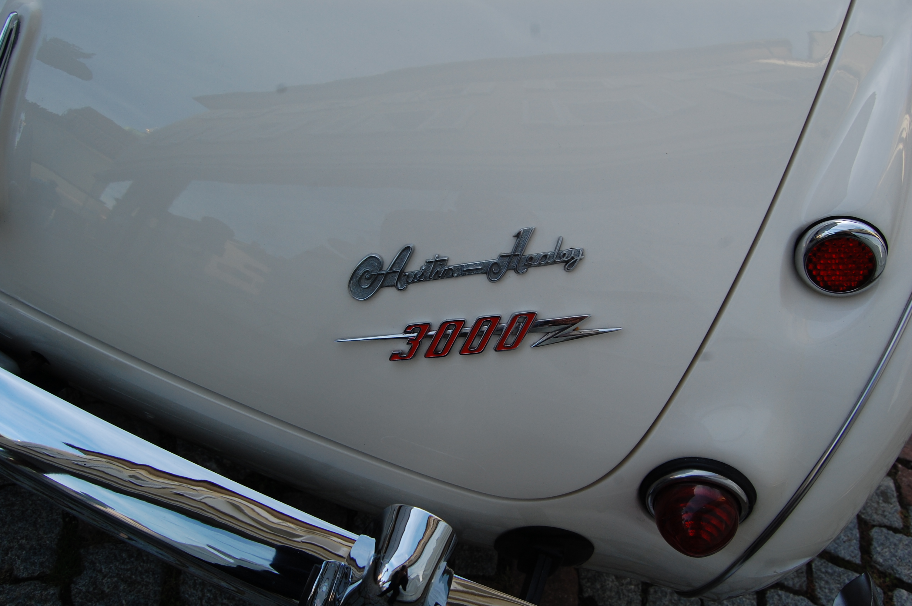 Austin-Healey 3000 Mk I 1959-1961 (1959 BN7), emblemat tył 