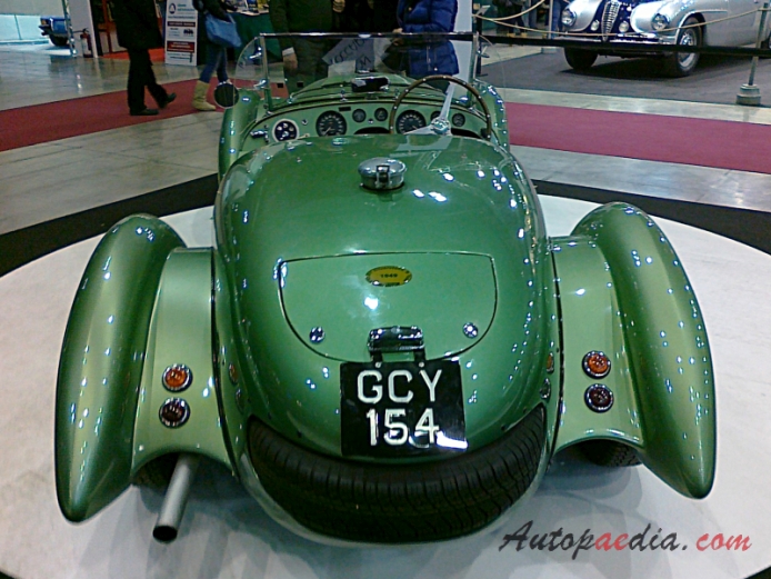 Healey Silverstone 1949-1954 (1949), rear view