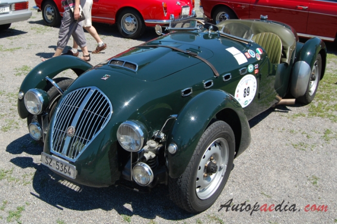 Healey Silverstone 1949-1954 (1950), left front view