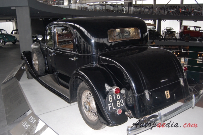 Hispano Suiza K6 1932-1937 (1937 Saloon 4d),  left rear view