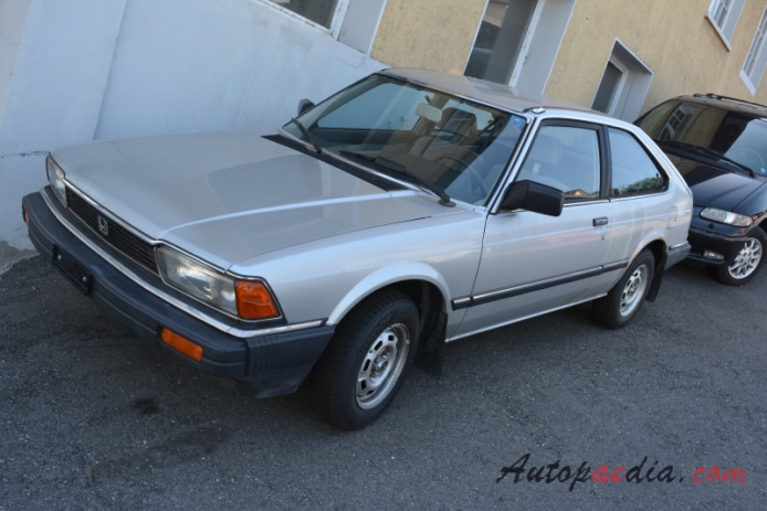 Honda Accord 2nd generation (Series SY/SZ/AC/AD) 1981-1985 (1981-1983 hatchback 3d), left front view
