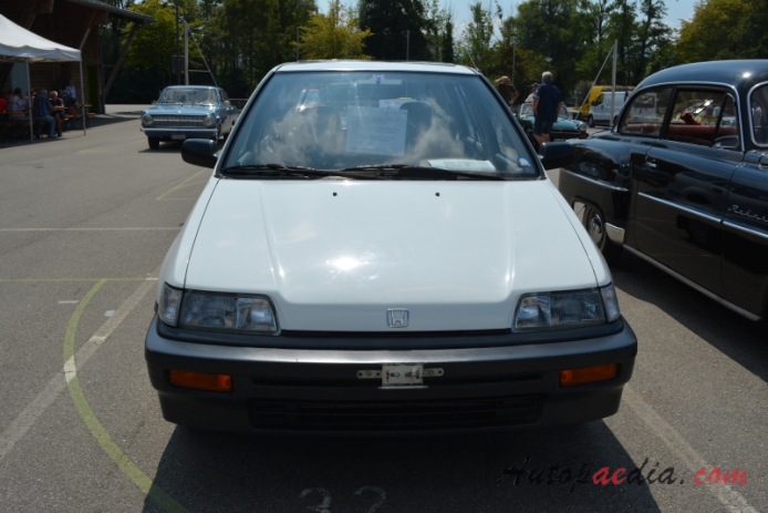 Honda Civic 4. generacja 1987-1996 (1988 Civic Shuttle station wagon 5d), przód