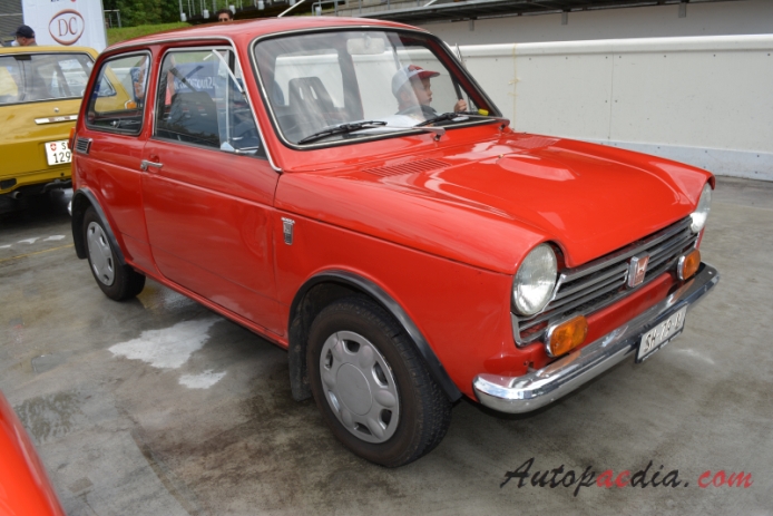 Honda/N600 1967-1972 (1971 Touring), right front view