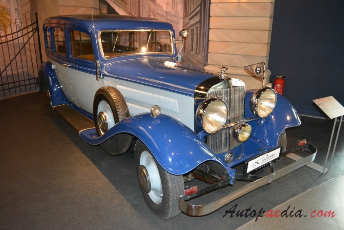 Horch 8 1926-1935 (1933 Horch 750 Pullman limuzyna 4d), prawy przód