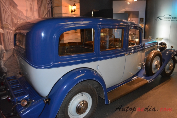 Horch 8 1926-1935 (1933 Horch 750 Pullman limuzyna 4d), prawy tył