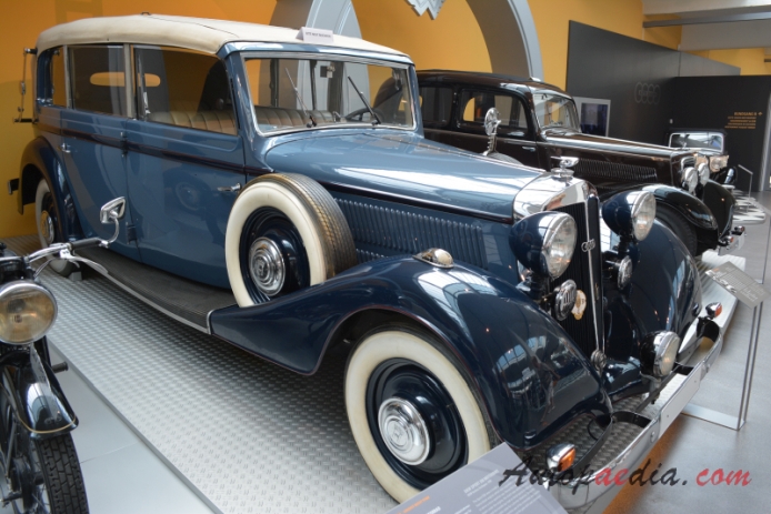 Horch 830 BL 1934-1940 (1936 Baur Pullman cabriolet 4d), right front view