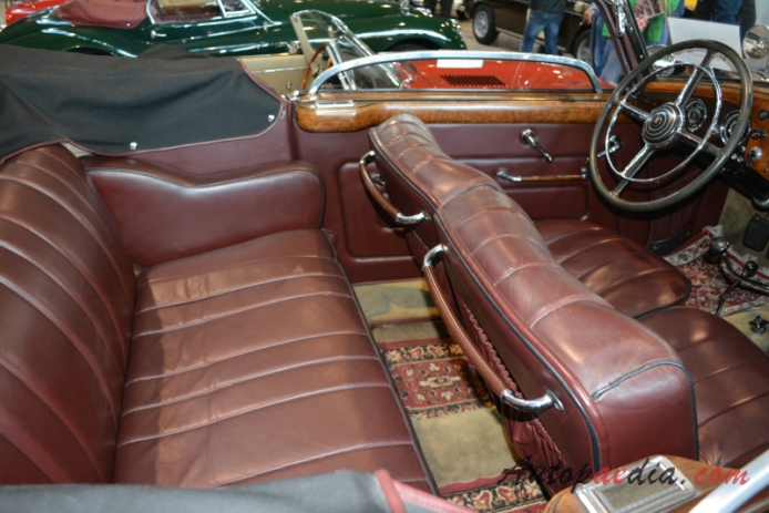 Horch 853 A 1937-1940 (1938 cabriolet 2d), wnętrze