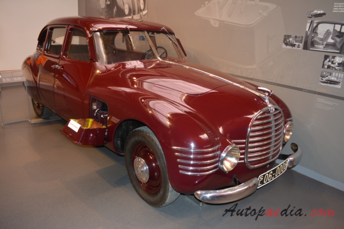 Horch 930 S 1939, 1946-1948 (1948 streamline limousine 4d), right front view