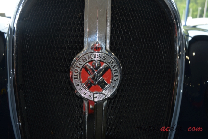 Hotchkiss Anjou 1950-1952 (1950 2050 Worblaufen cabriolet 4d), front emblem  