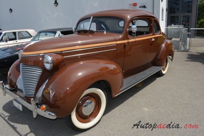 Hudson 112 1938-1941 (1939 Coupé 2d), lewy przód