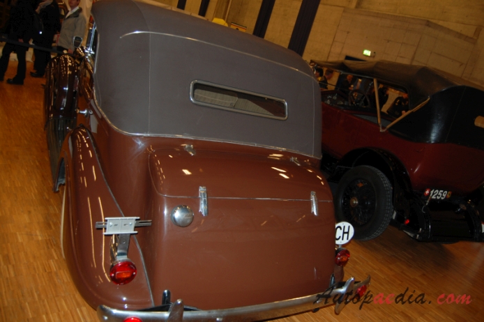 Hudson 1935 (Big Six convertible 2d), rear view