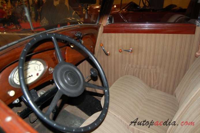 Hudson 1935 (Big Six convertible 2d), interior