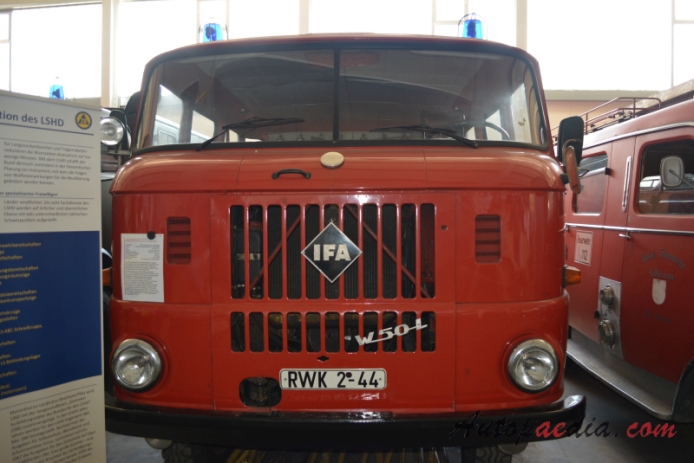 IFA W 50 1965-1990 (1984 W 50 LA LF 16-TS 8 fire engine), front view