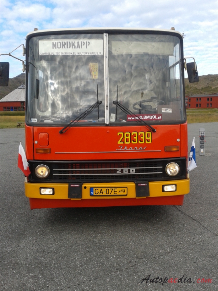 Ikarus 260 1972-2002 (240.04), front view