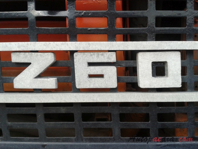 Ikarus 260 1972-2002 (240.04), front emblem  