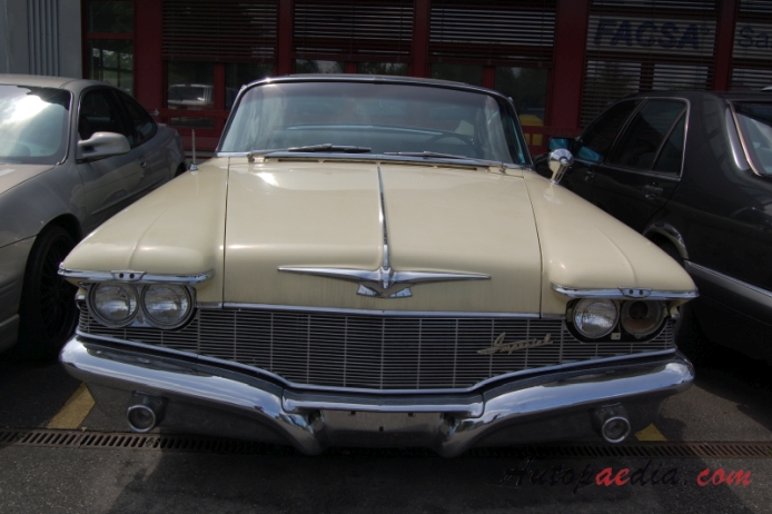 Imperial 1955-1975 (1960 hardtop Coupé 2d), przód