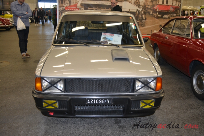 Innocenti Mini de Tomaso 1976-1982 (1979 hatchback 3d), front view