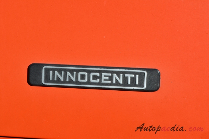 Innocenti Mini de Tomaso 1976-1982 (hatchback 3d), rear emblem  