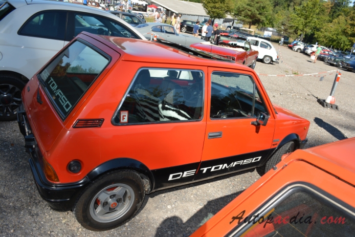 Innocenti Mini de Tomaso 1976-1982 (hatchback 3d), right side view