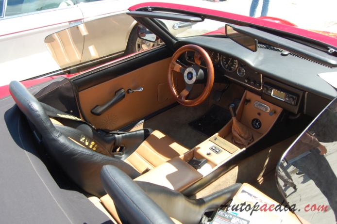 Intermeccanica Italia Spyder 1968-1972 (1970 cabriolet 2d), interior