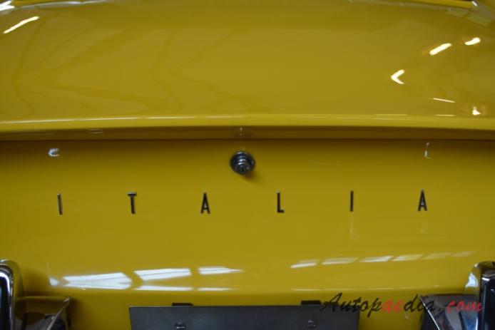 Intermeccanica Italia Spyder 1968-1972 (cabriolet 2d), rear emblem  