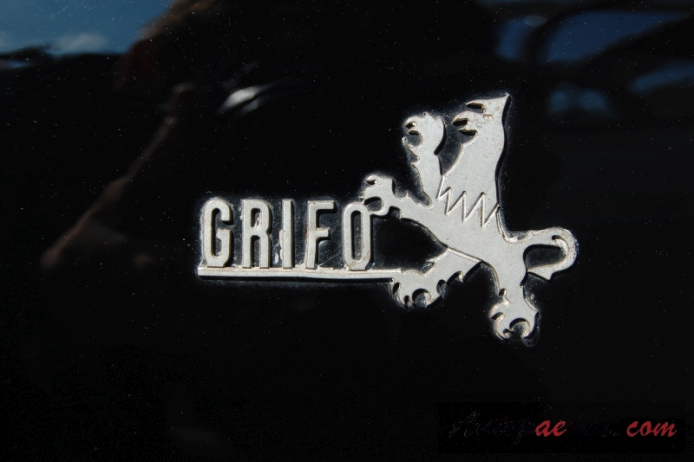Iso Rivolta Griffo Series 2 1970-1974 (1972-1974 IR-8 Coupé 2d), emblemat bok 