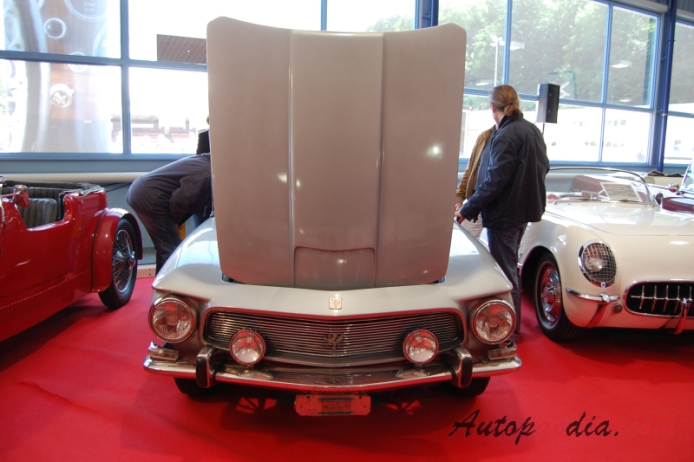Iso Rivolta IR 300 1962-1970 (1970 Coupé 2d), front view