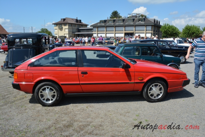 Isuzu Piazza 1. generacja (JR120/130) 1980-1990 (1990 Handling by Lotus Turbo hatchback 3d), prawy bok
