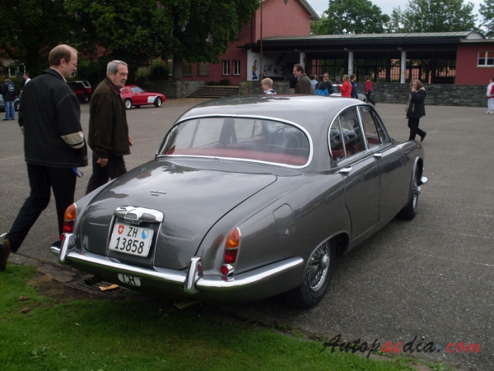 Jaguar 420 1966-1968, prawy tył