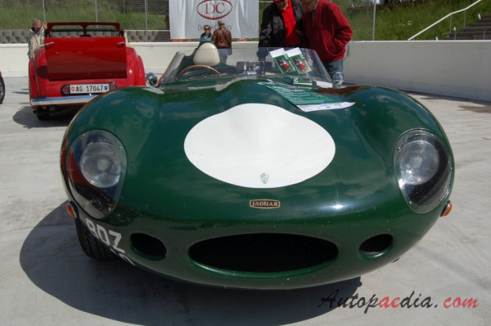 Jaguar D Type 1954-1957 (1956 LeMans), front view