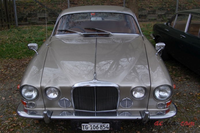 Jaguar Mark X (420G) 1961-1970 (1968 420G), przód