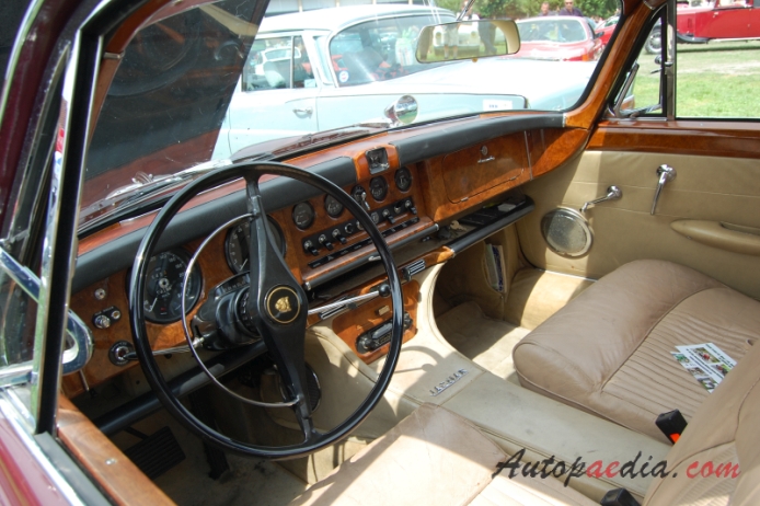Jaguar Mark X (420G) 1961-1970 (1968 420G), interior