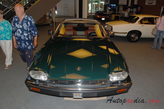 Jaguar XJS 1975-1996 (1987 5.3L SC), przód