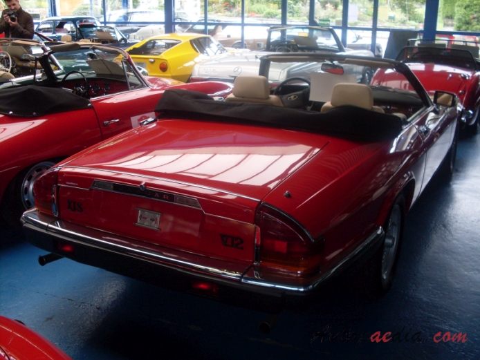 Jaguar XJS 1975-1996 (1990 XJ-S Convertible), prawy tył