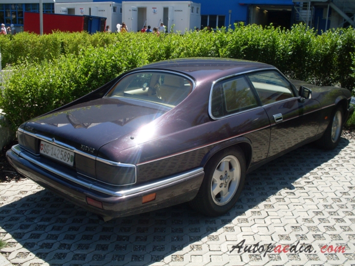 Jaguar XJS 1975-1996 (1992-1994 V12 Coupé), prawy tył